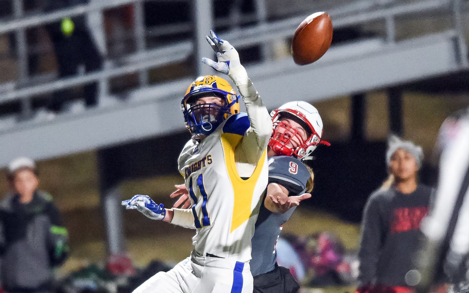 19-08-11BorgiavsStClairC3D2FBKemp06.JPG